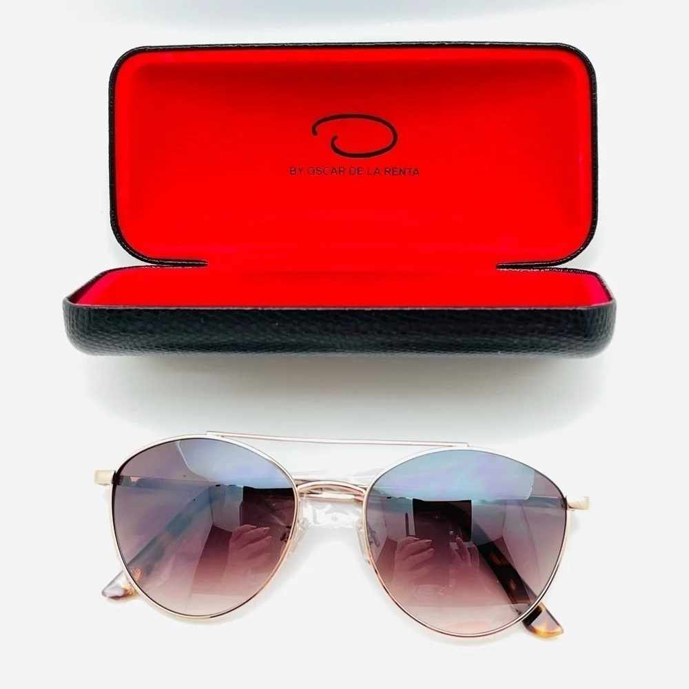 New Oscar De‎ La Renta sunglasses